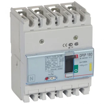 MCCB (Molded Case Circuit Breaker)